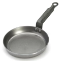 d-5612-14_patelnia_do_blinow_14_cm_mineral_b_de_buyer.webp
