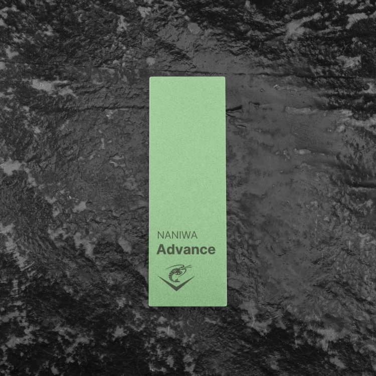 pol_pl_Naniwa-Advanced-Super-Stone-20-mm-Kamien-do-ostrzenia-400-4035_6.jpg