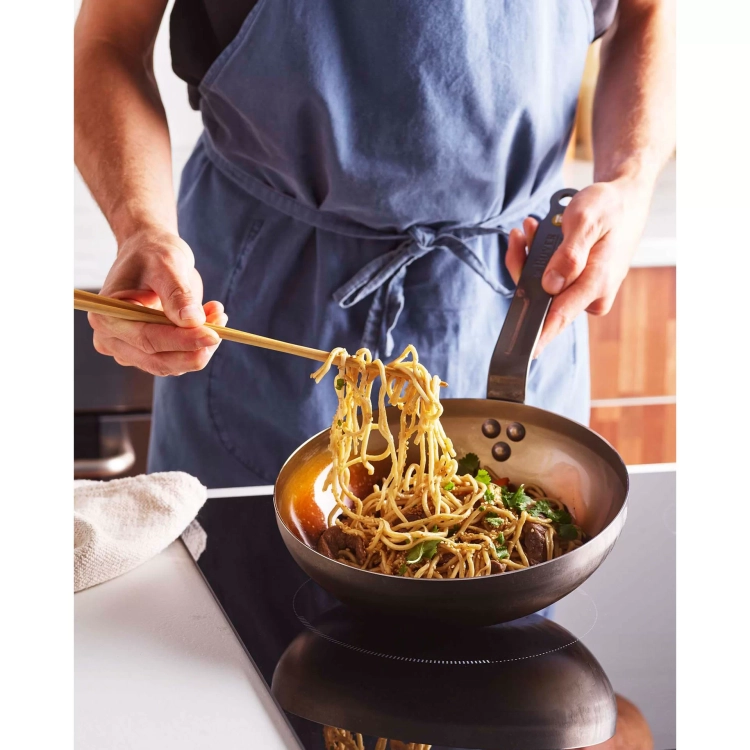 d-5617-24_wok_24_cm_mineral_b_de_buyer_9.webp