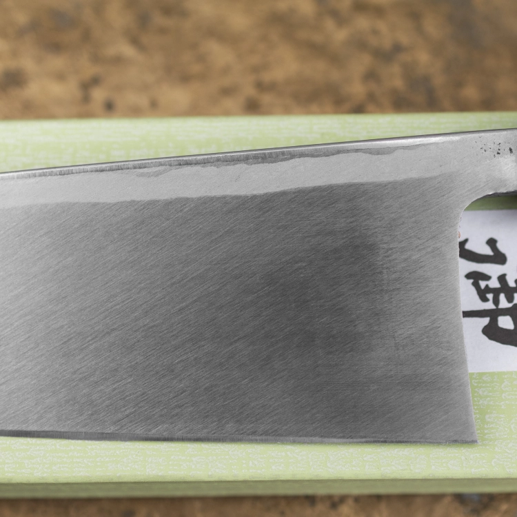 pol_pl_Hideo-Kitaoka-Shirogami-2-Satin-Noz-Deba-18-cm-3647_3.jpg