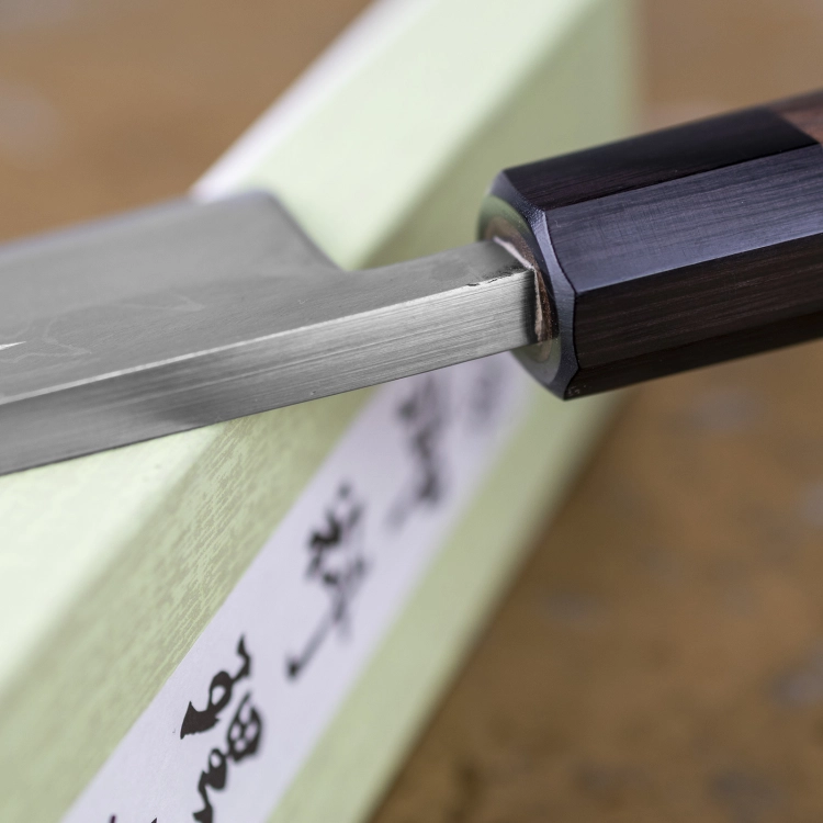 pol_pl_Hideo-Kitaoka-Shirogami-2-Satin-Noz-Deba-18-cm-3647_5.jpg