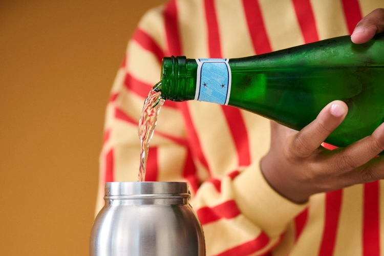 RM10748903-8720294071181_1.jpg