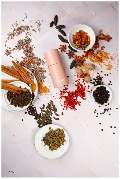 mc-48923_microplane_mlynek_do_przypraw_pudrowy_roz_specialty_5.webp