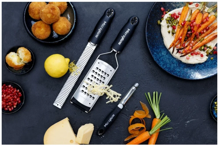mc-36182_microplane_zestaw_tarek_z_obieraczka_gourmet_4.webp