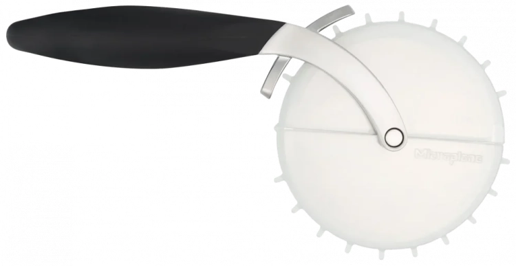mc-48015_microplane_noz_do_pizzy_2w1_specialty_2.webp