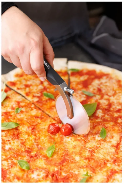 mc-48015_microplane_noz_do_pizzy_2w1_specialty_10.webp