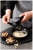 mc-39004_microplane_tarka_obrotowa_czarna_specialty_7.webp