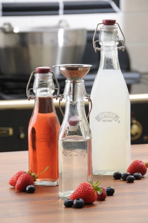 4 Clip Top Bottles.jpg