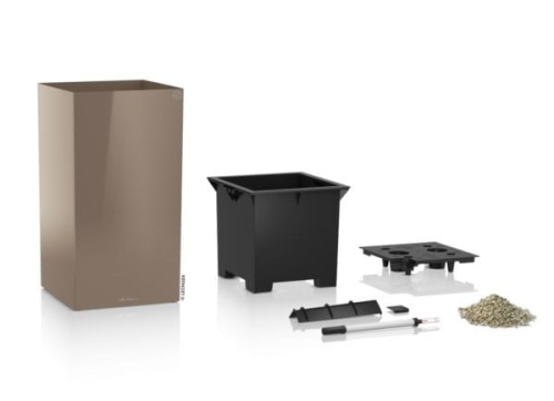 taupe1.jpg