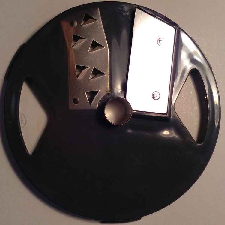 GS-30423_P03.jpg