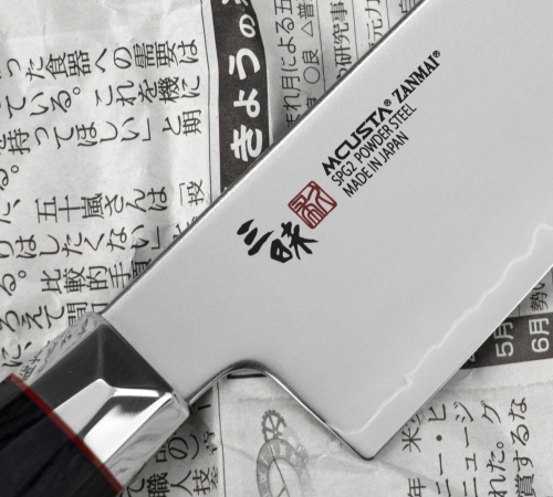 big_Mcusta-Zanmai-Revolution-Noz-Santoku-15-cm-3.jpg